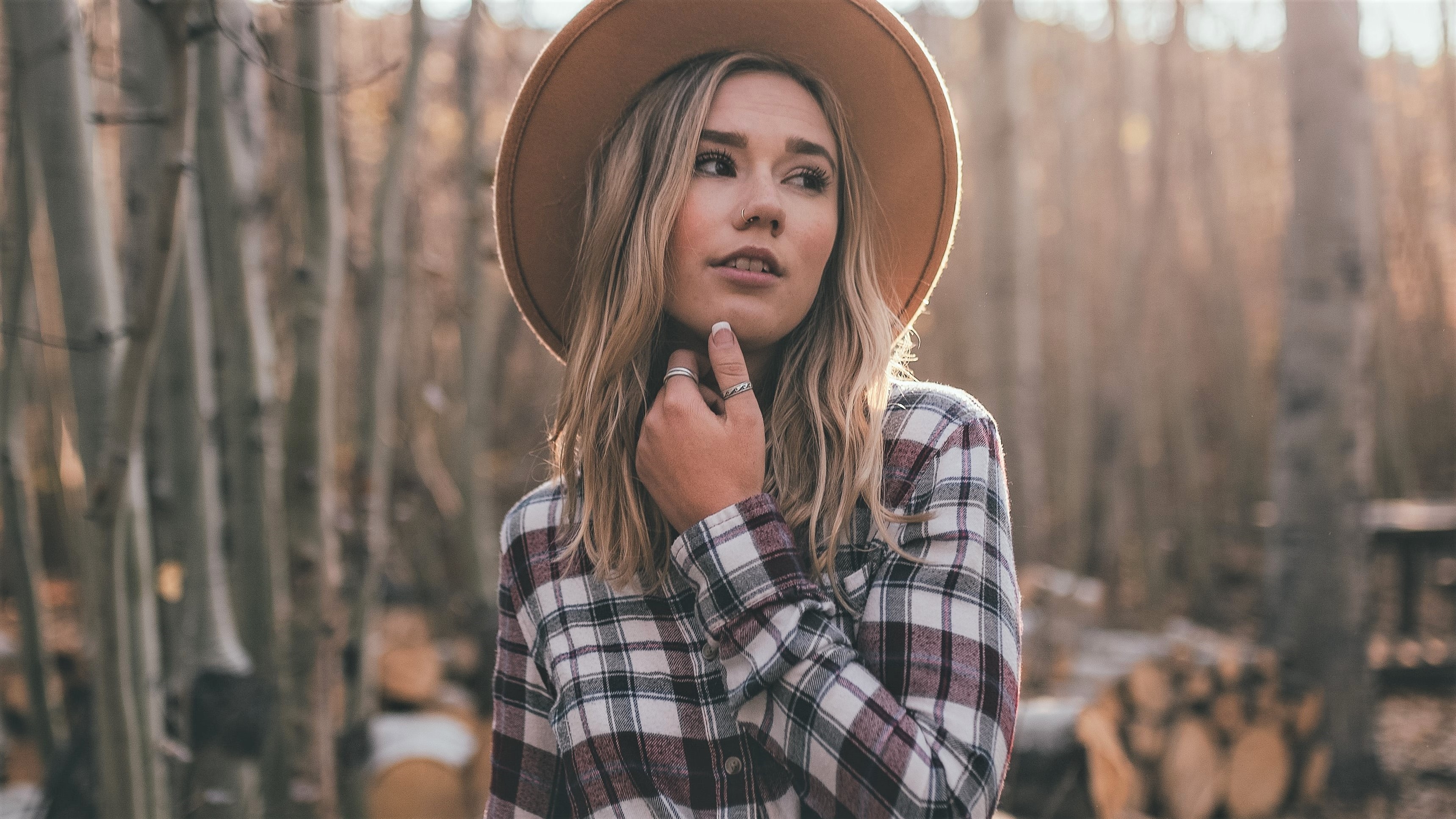 Your Guide To All Things Flannel This Fall | Evie Magazine