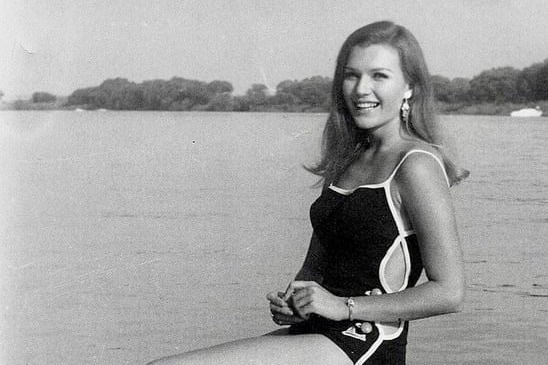 Elon Musk's Mom Maye Musk Was A Total Babe When She Was Young, And She