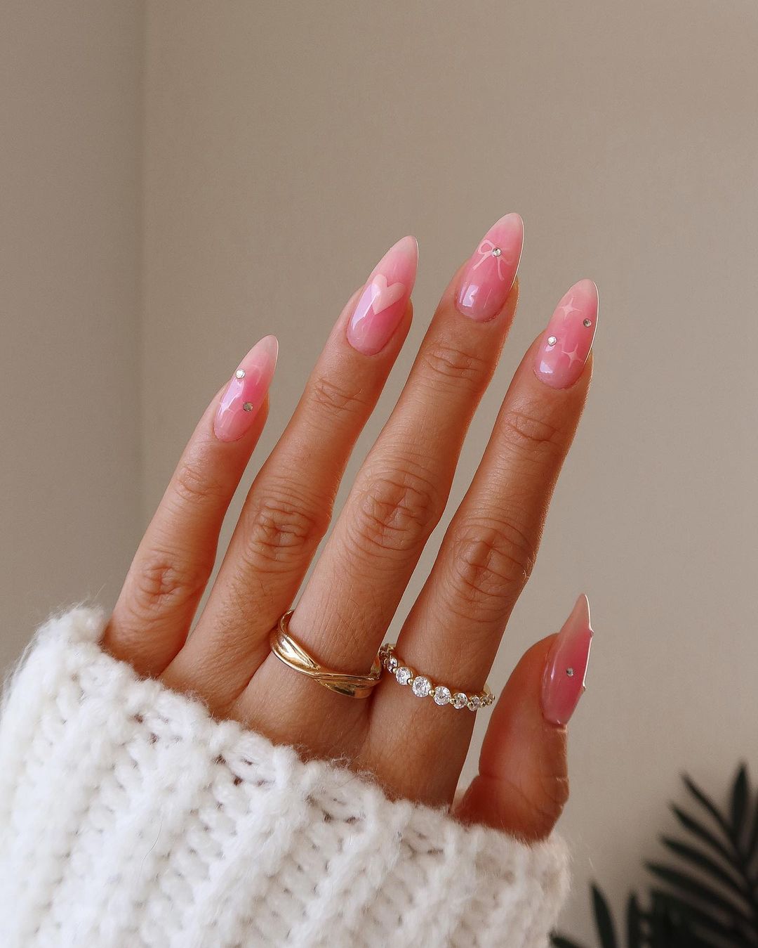 19 BarbieInspired Nail Art Designs To Try This Summer Evie Magazine
