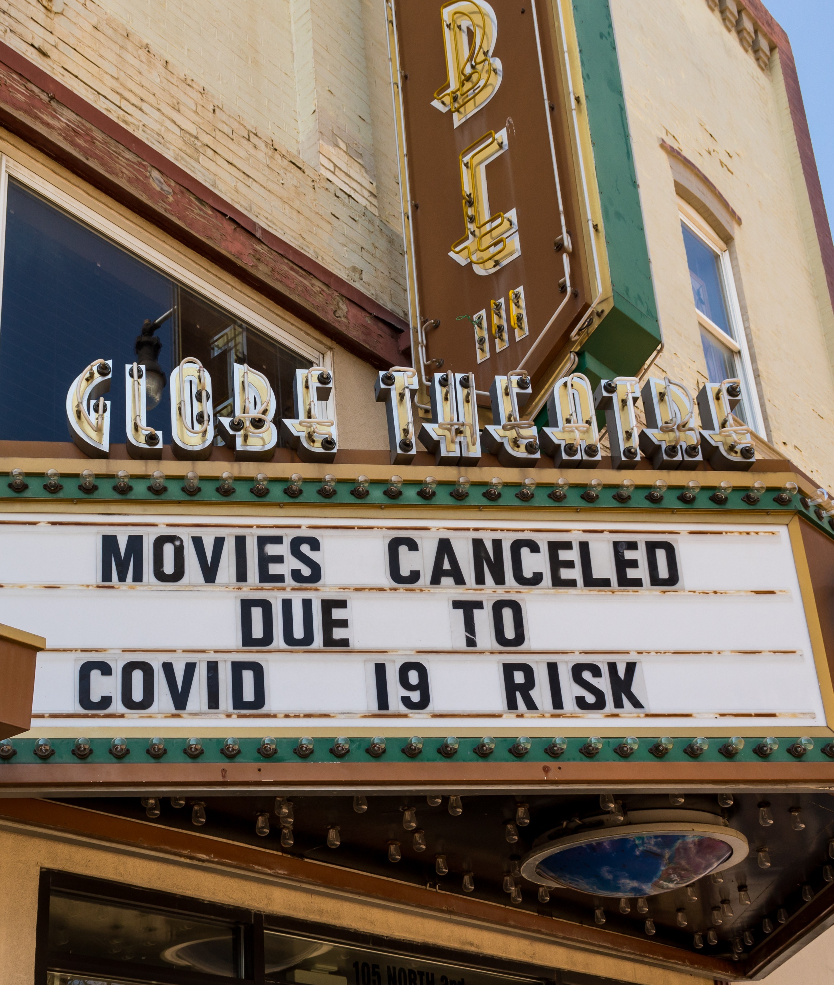 What Time Do The Movie Theaters Close 88