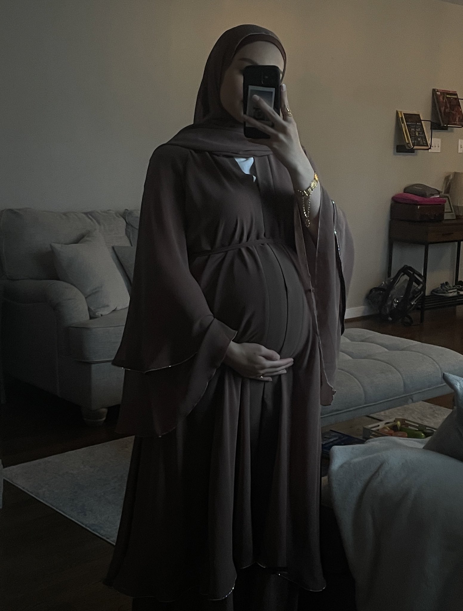 Woman Shares Pregnant Selfie On X, And Muslim Men Condemn Her And Call Her  A Degenerate Hoe | Evie Magazine