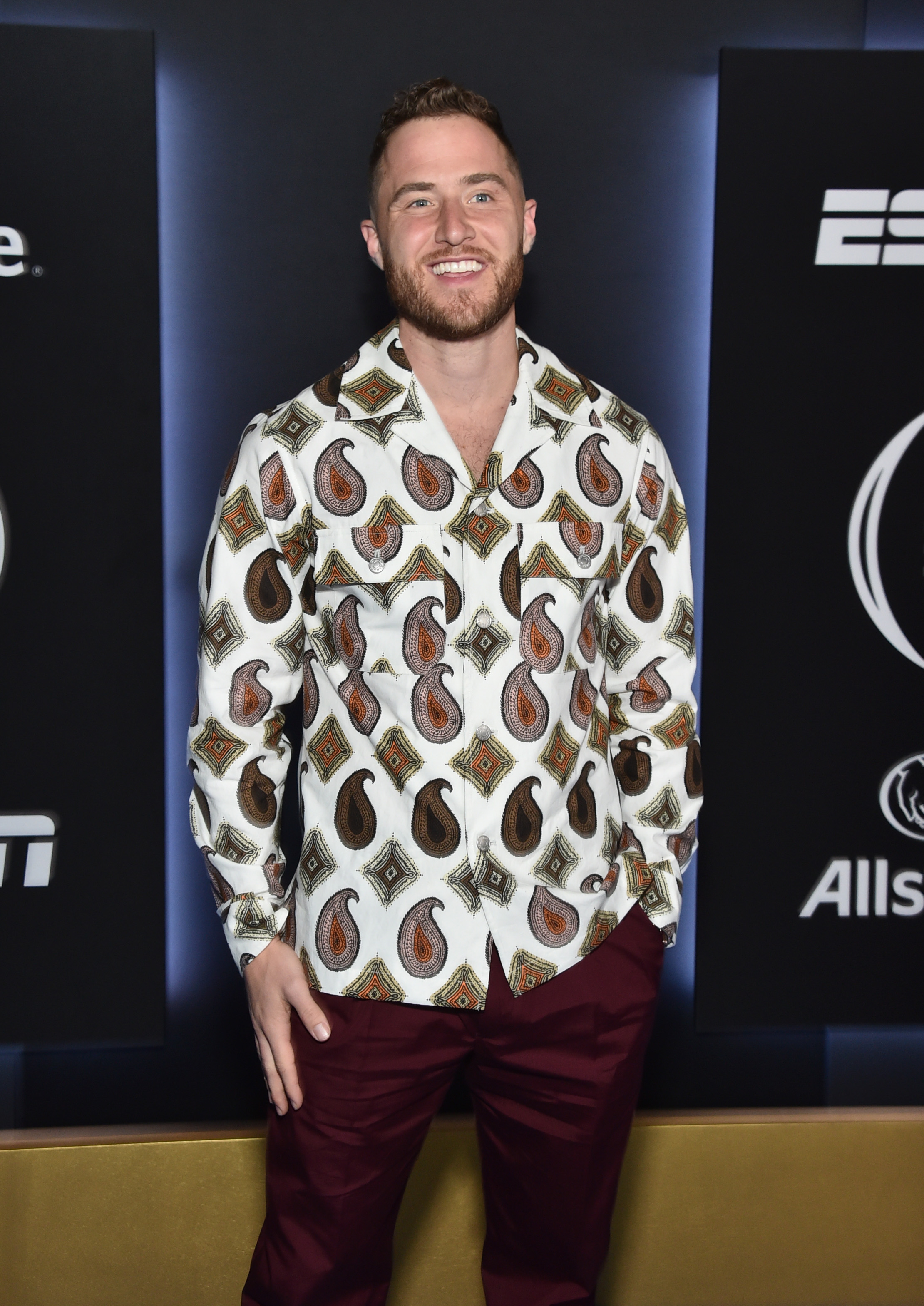 mike posner celebrity net worth - Ilustrasi 2