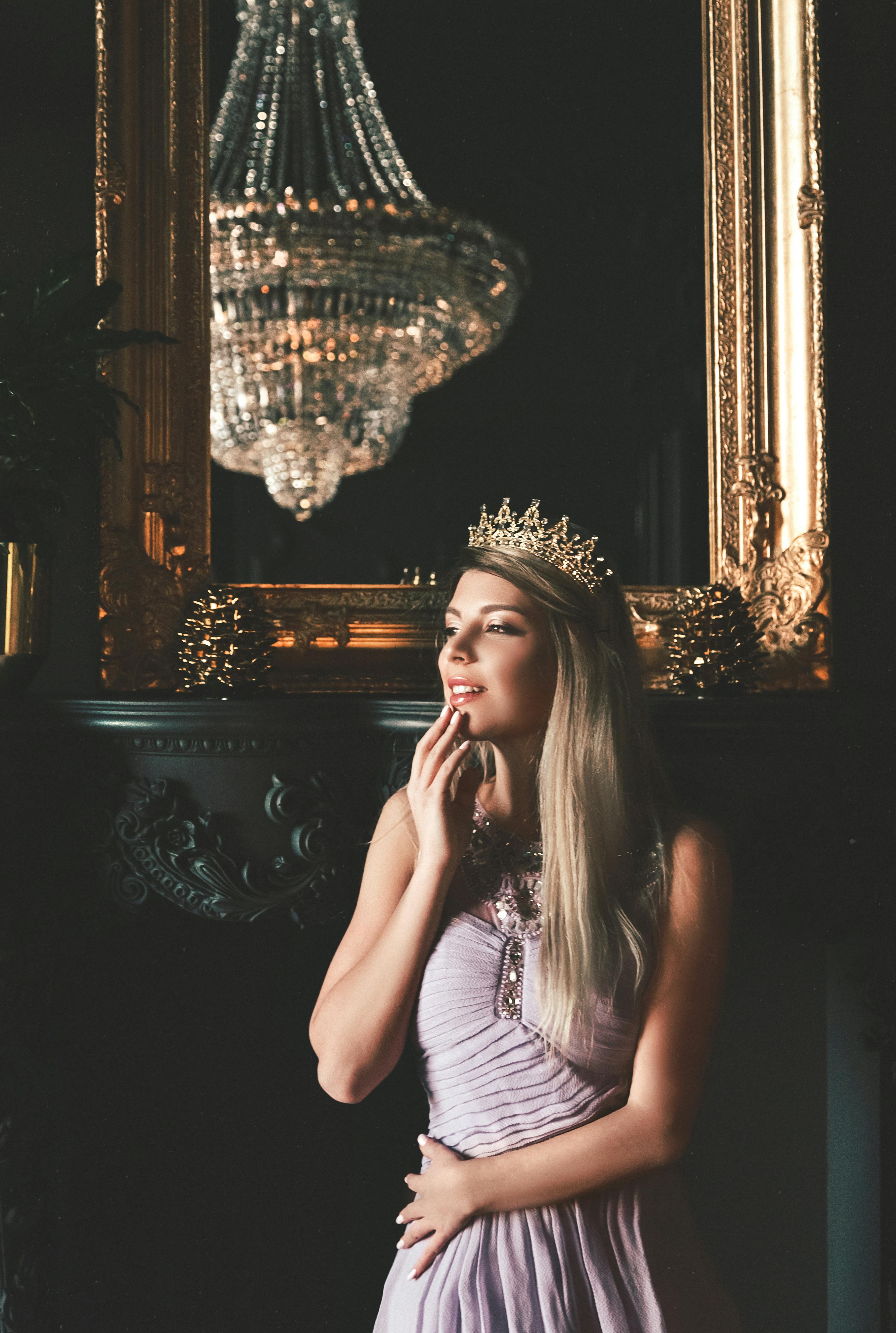 What Is “Princess Treatment”? We Asked An Etiquette Expert To Weigh In