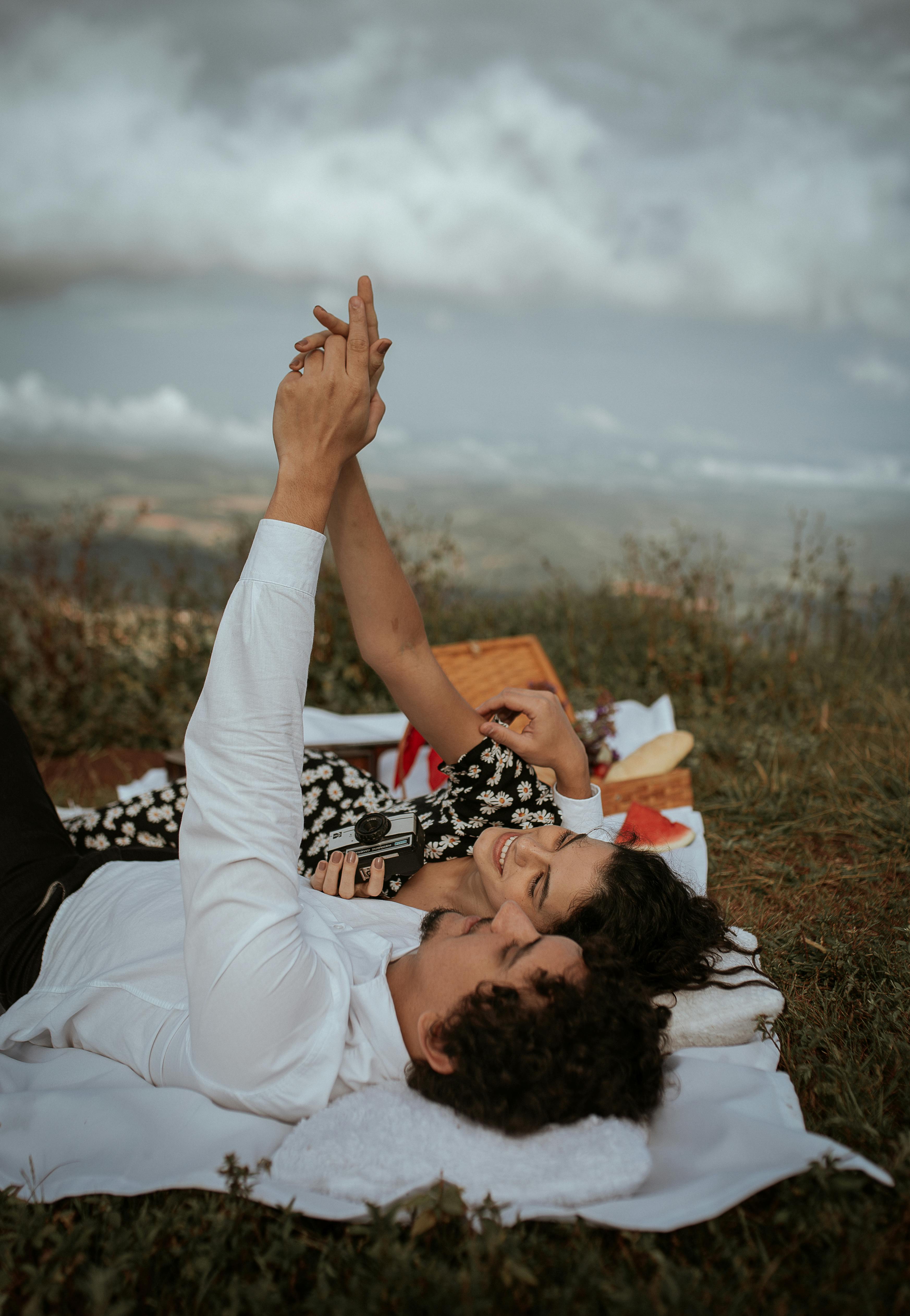 4 Unexpected Ways To Know If He's “The One”