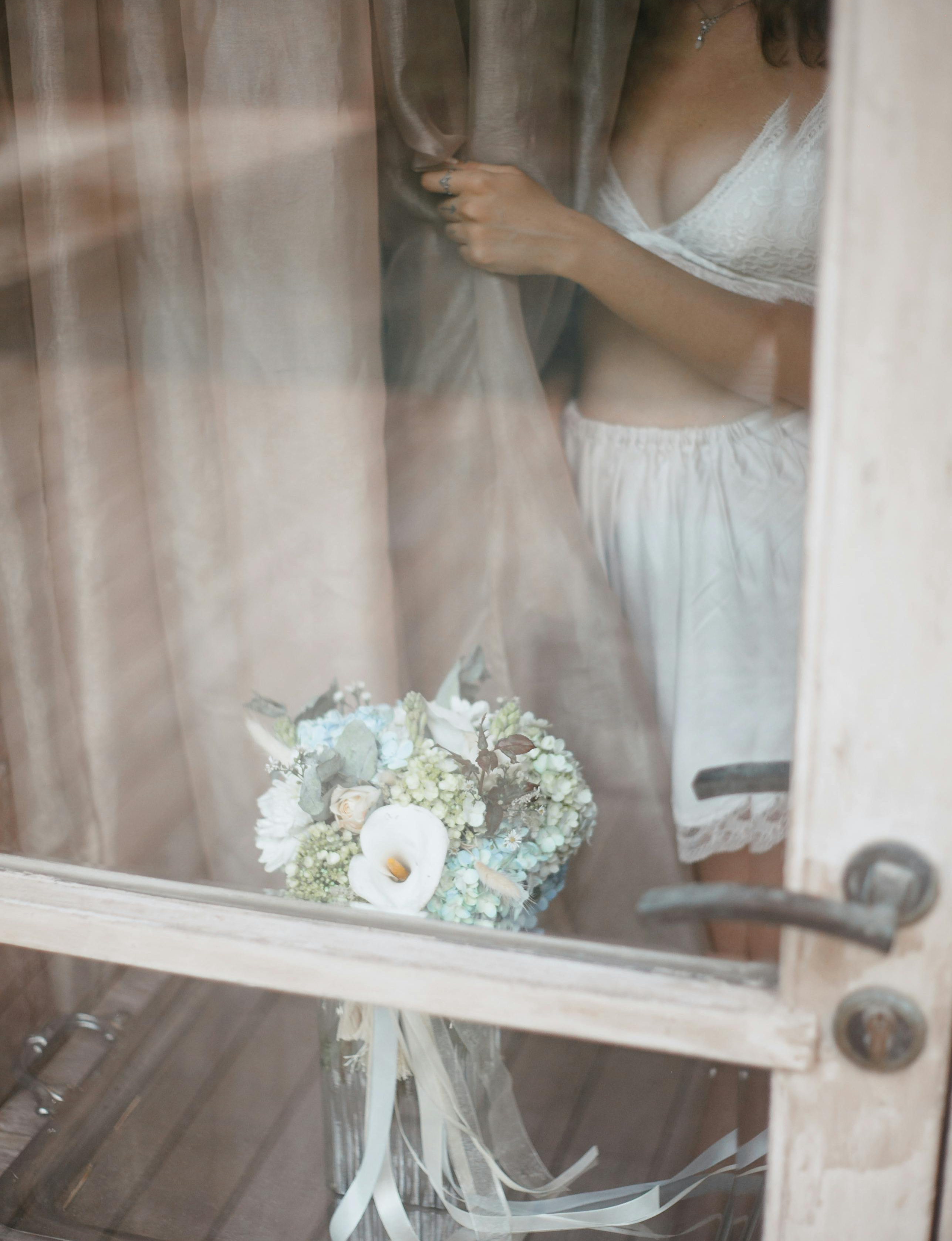 Is Everyone Lying About Wedding Night Sex?