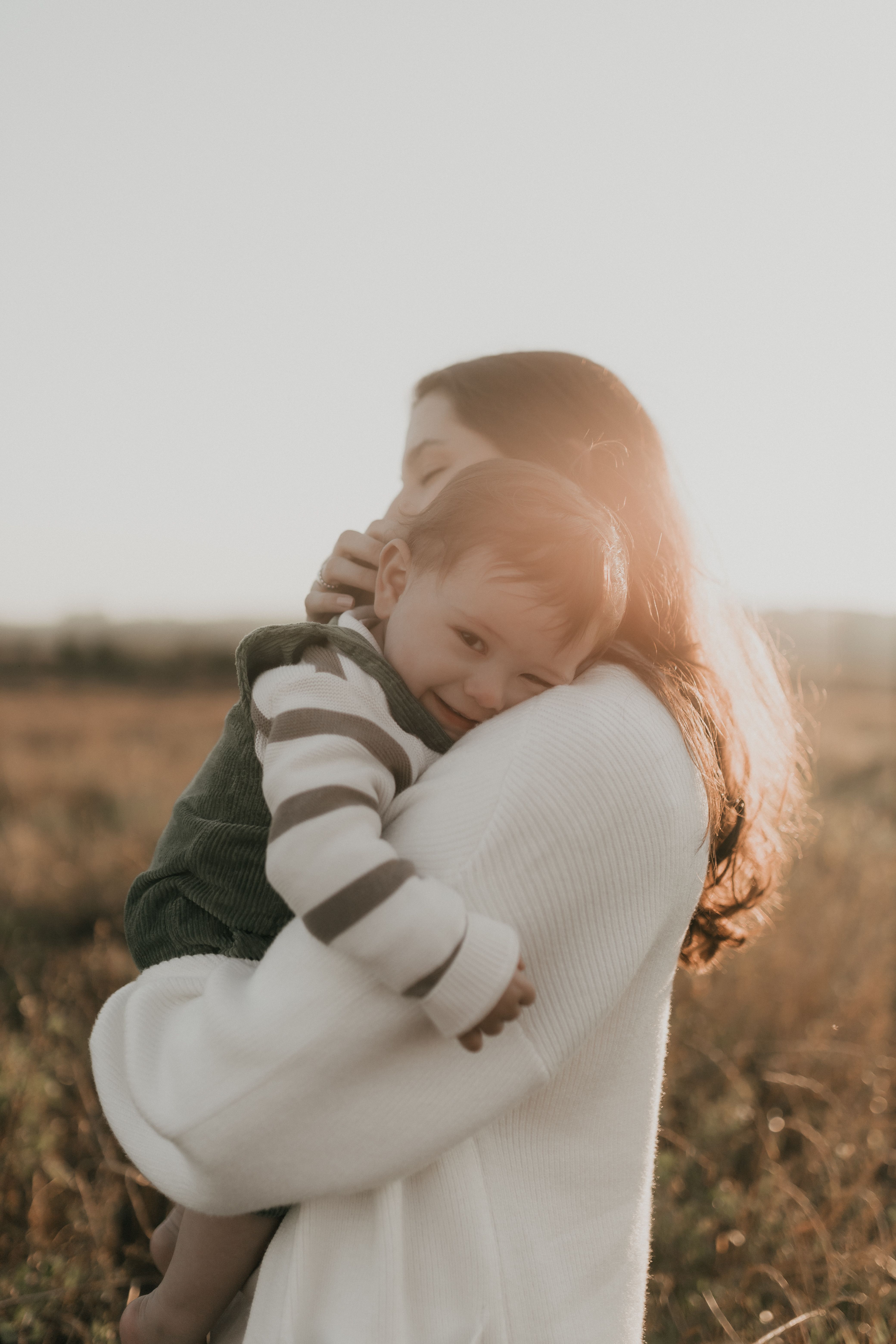 Following Lindsay Clancy, Moms Go Viral Sharing Their Positive Postpartum Experiences