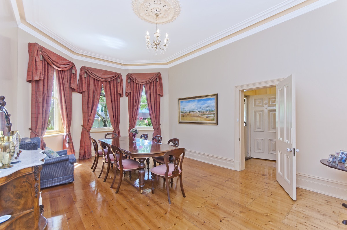 Image of dining room