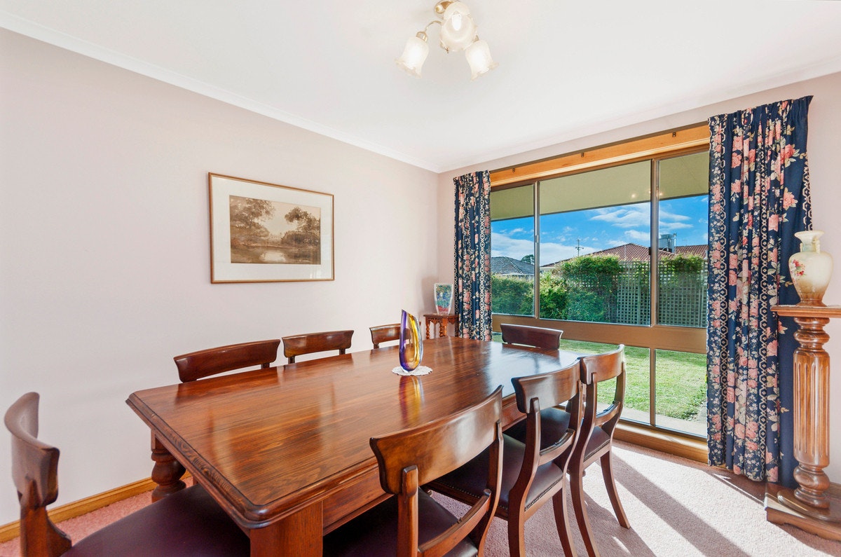 Image of dining room