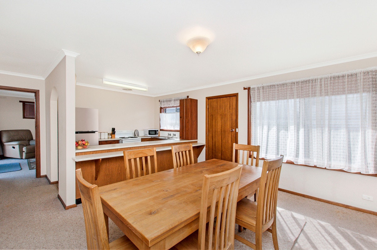 Image of dining room