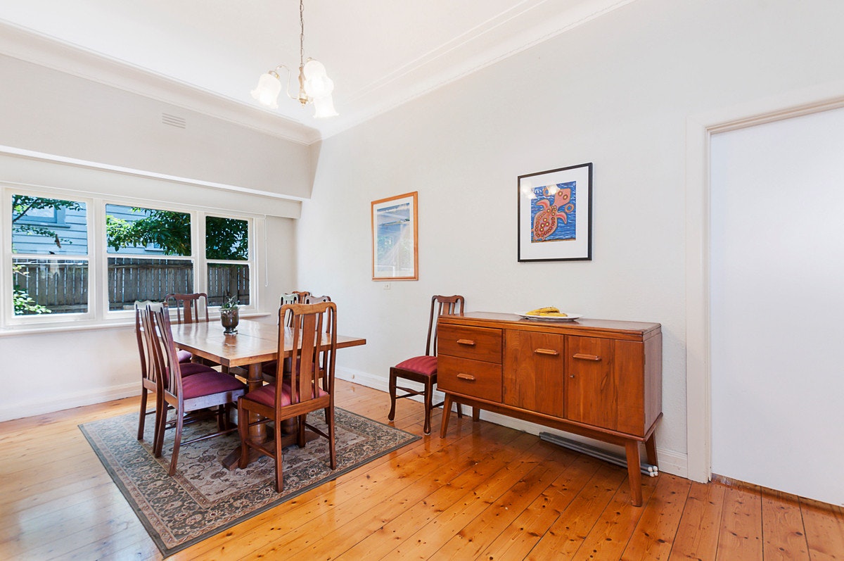 Image of dining room