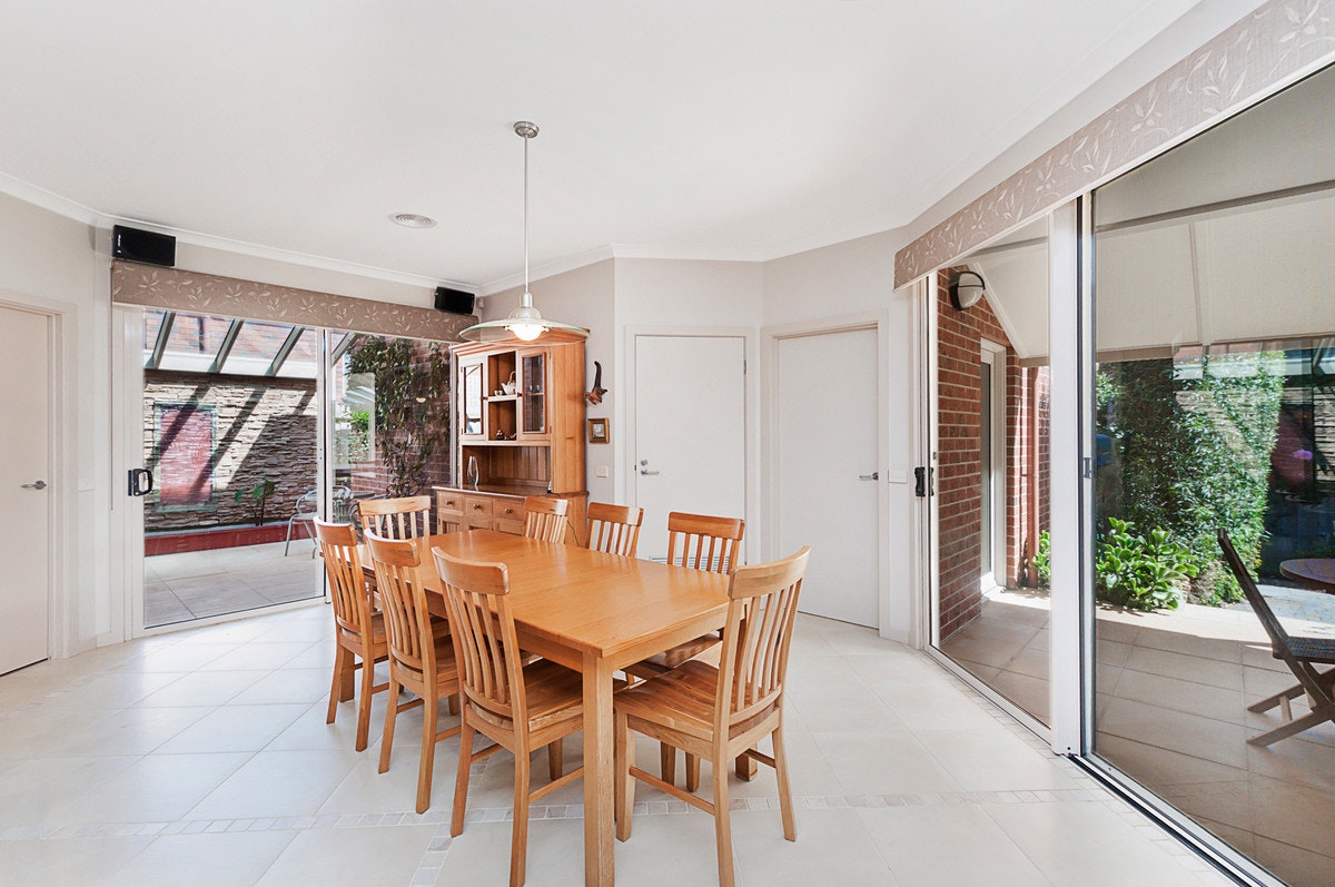 Image of dining room