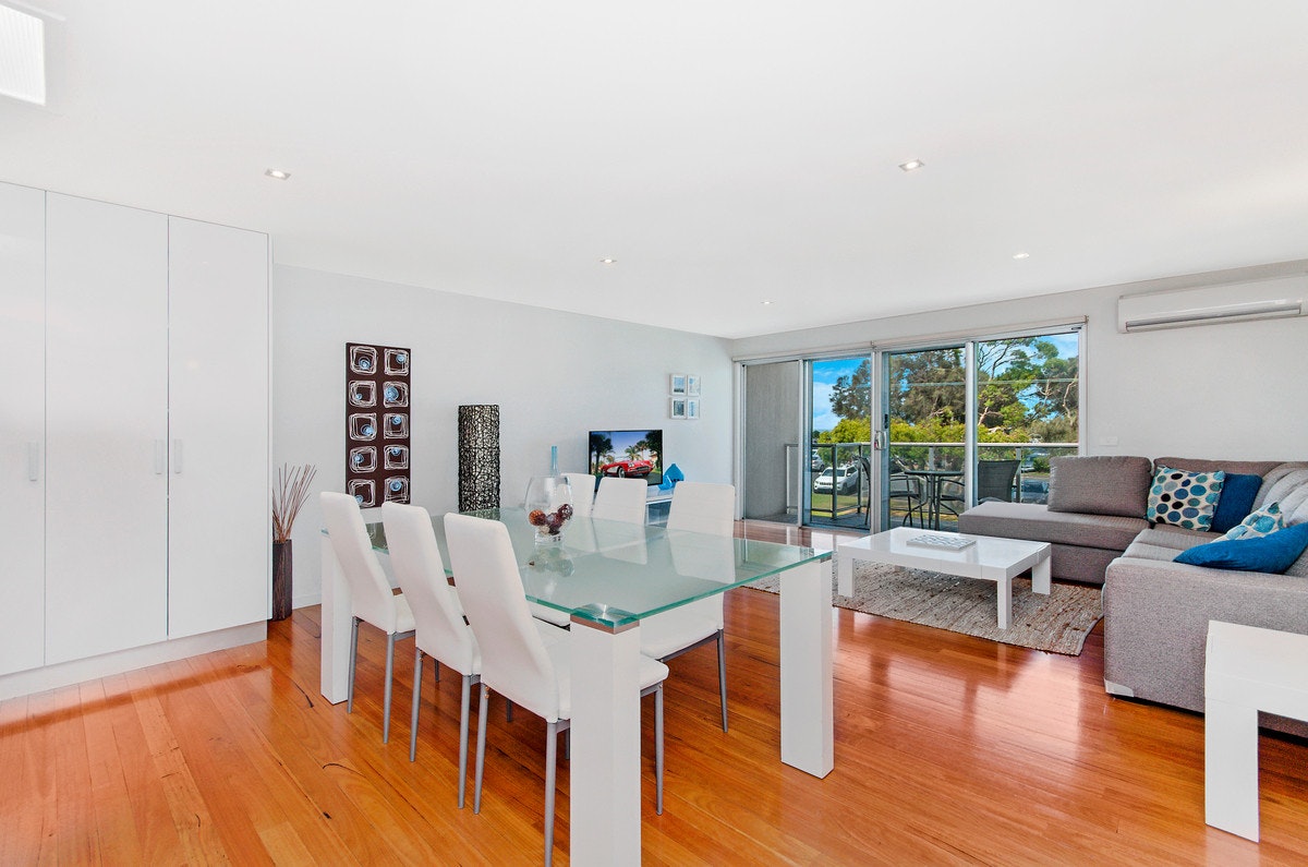 Image of dining room