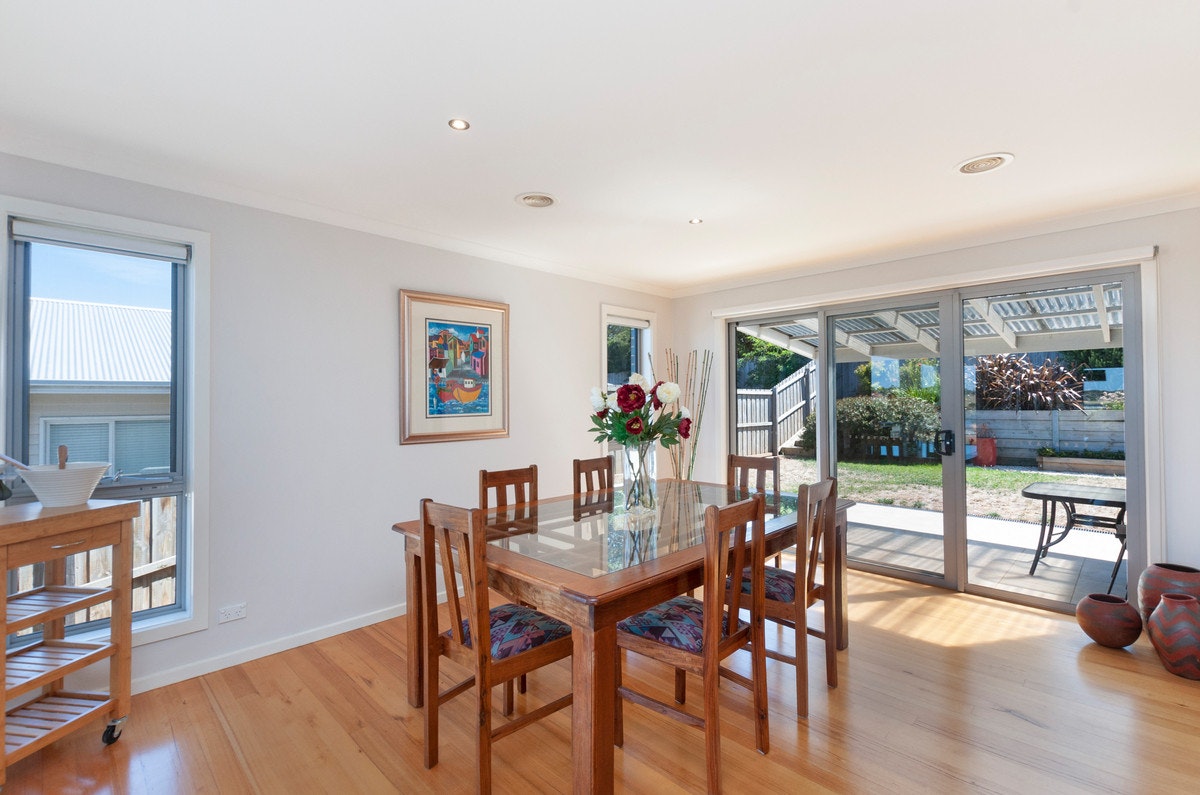 Image of dining room