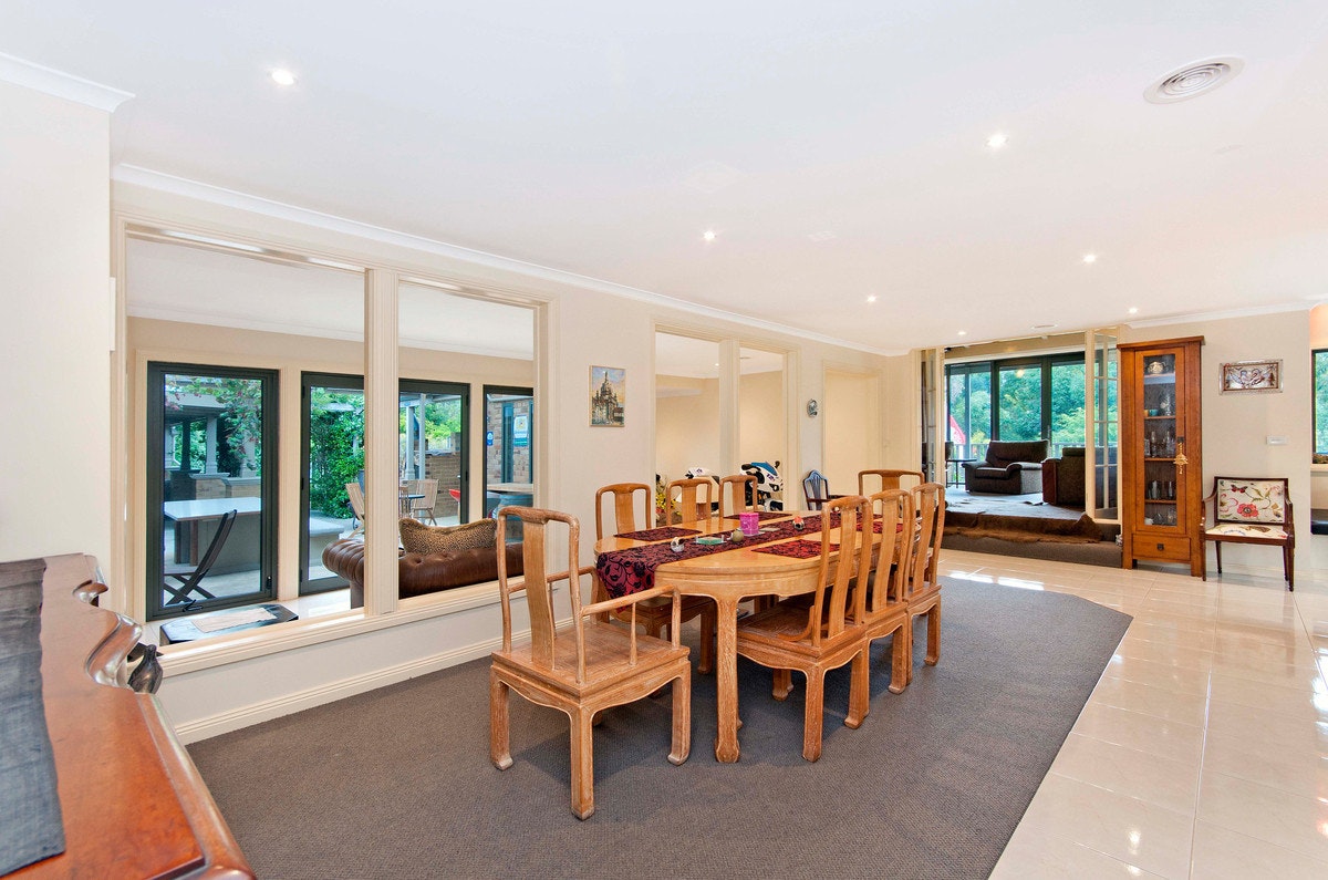 Image of dining room