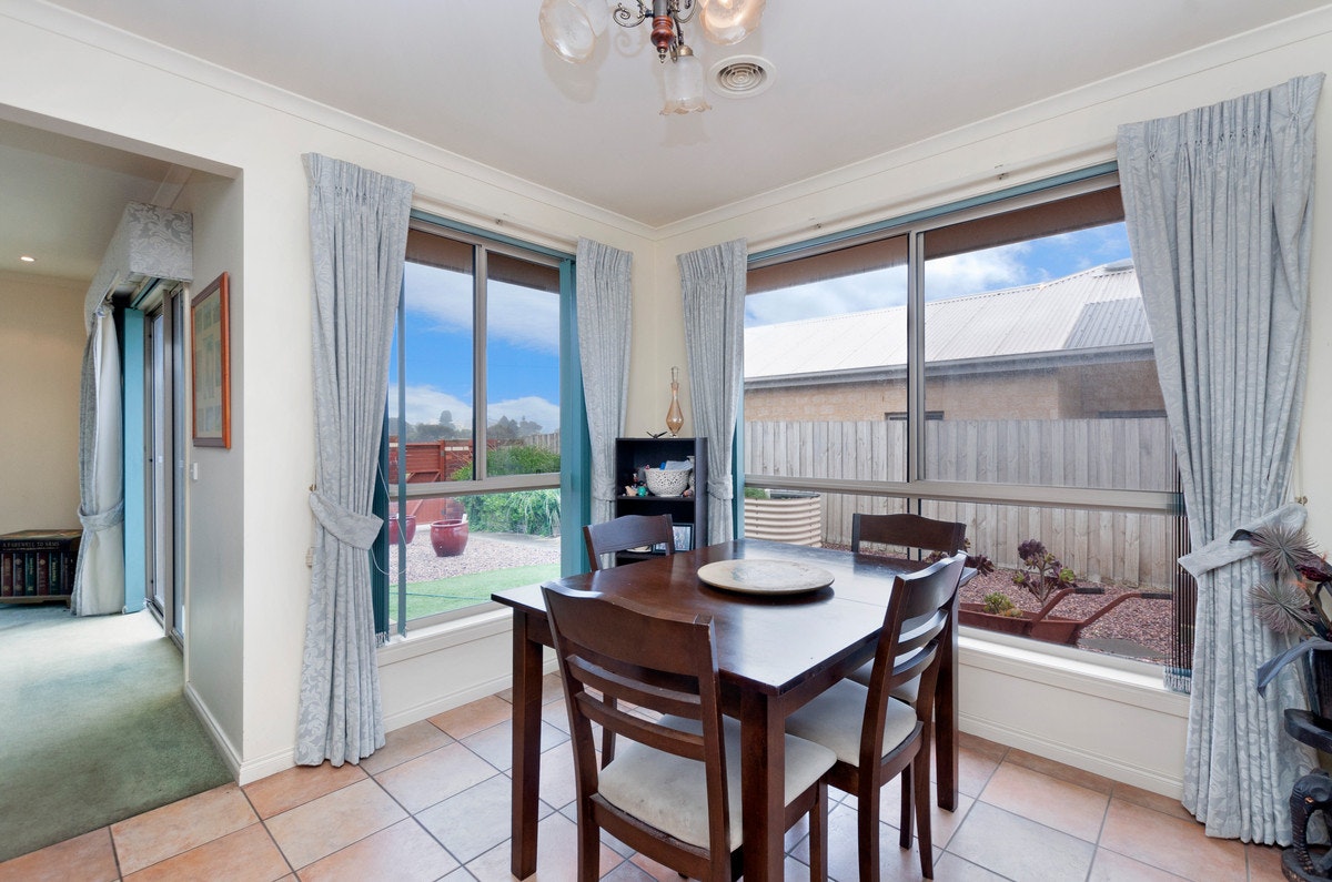 Image of dining room