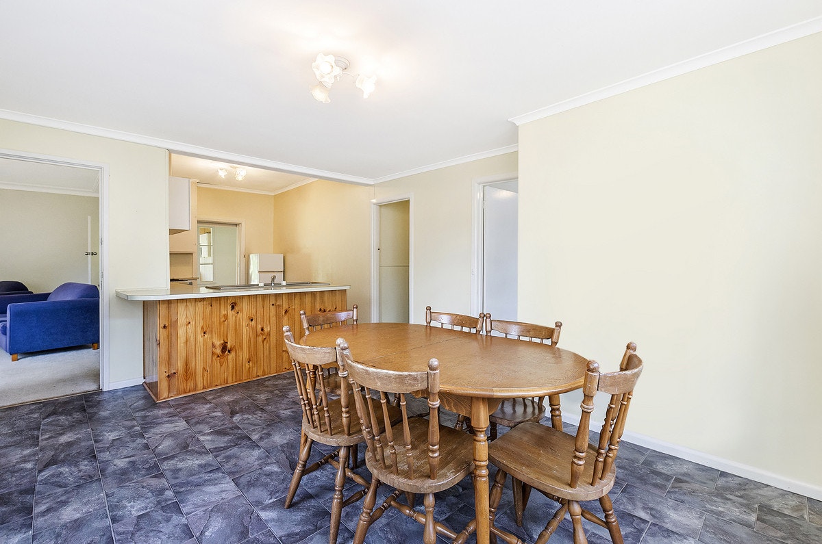 Image of dining room