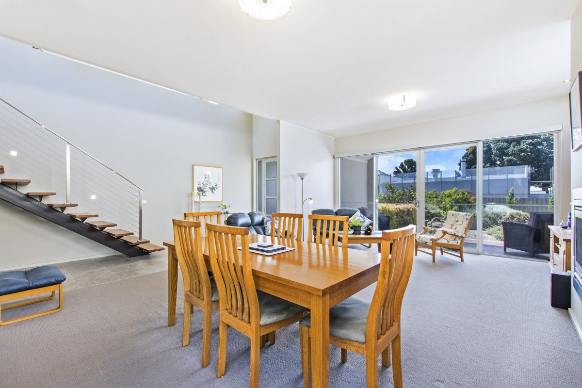 Image of dining room