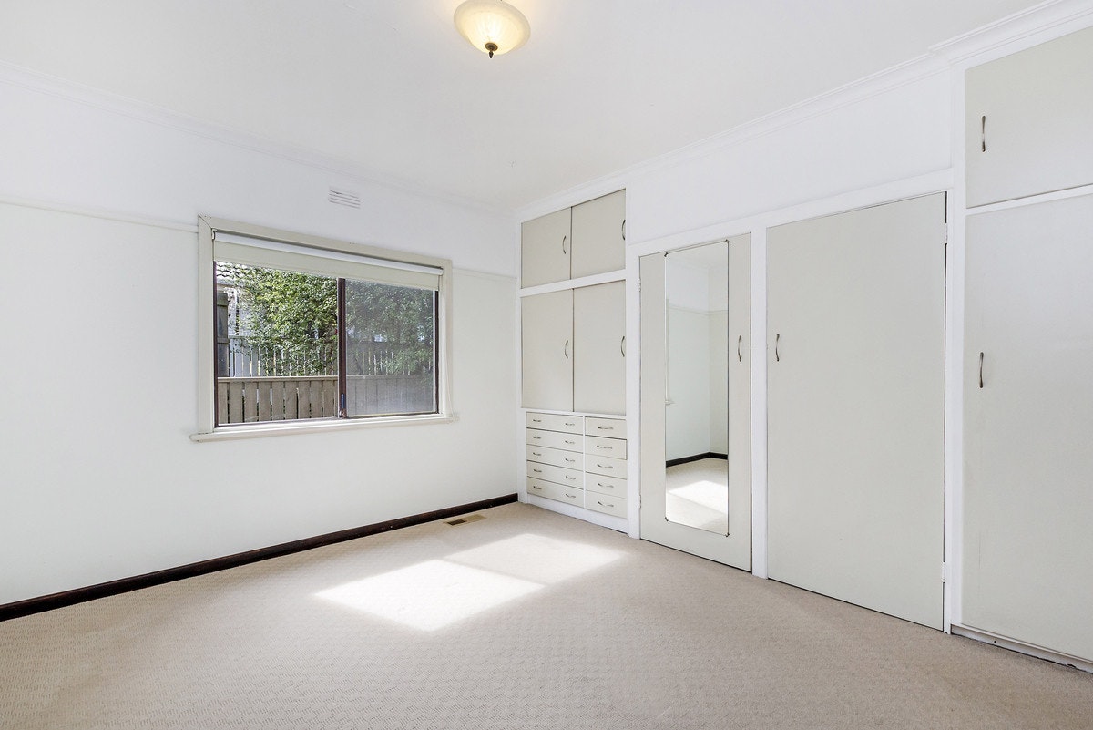 Image of corner