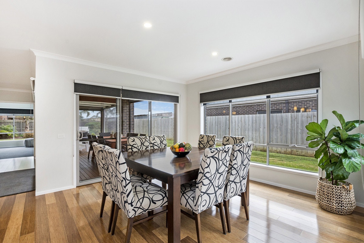 Image of dining room