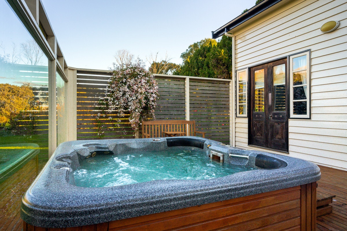 Image of hot tub