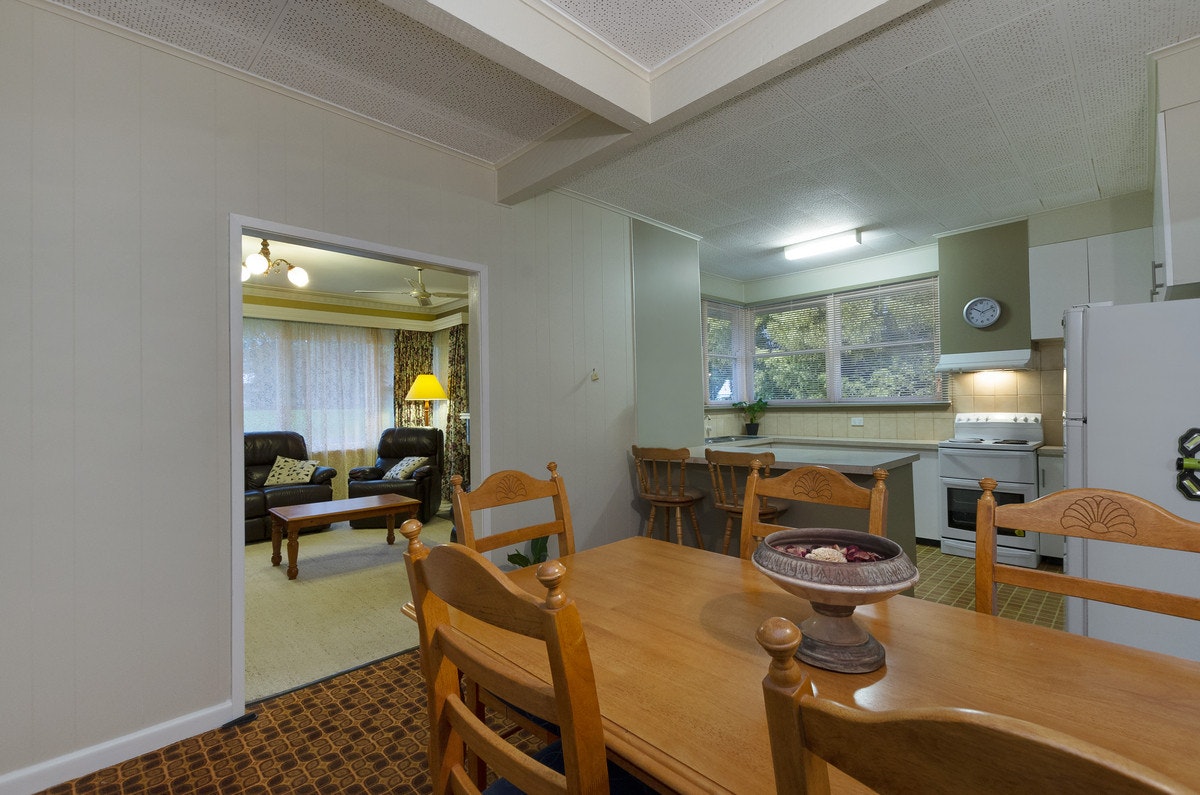 Image of dining room