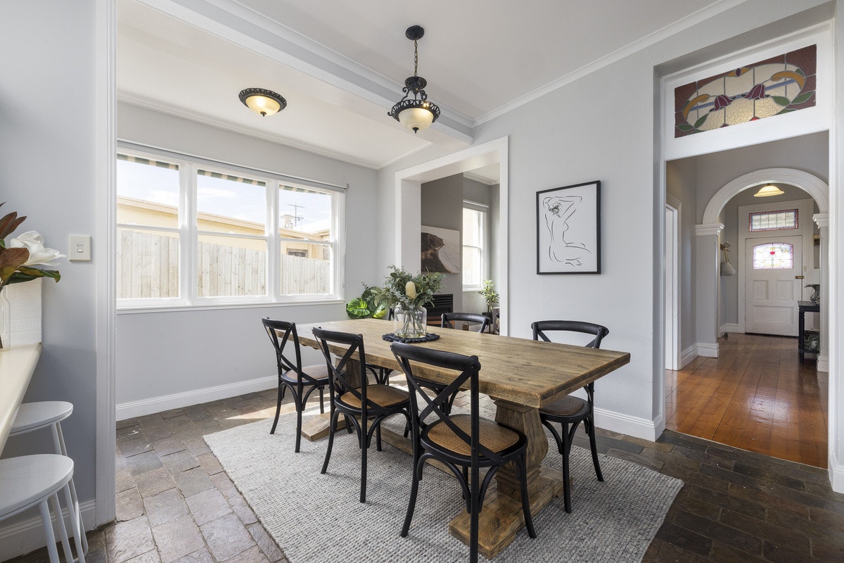 Image of dining room