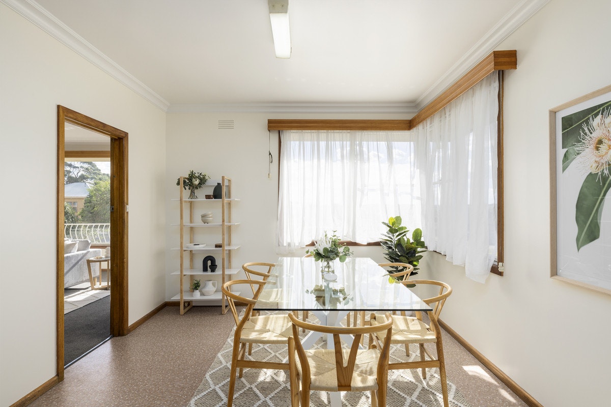 Image of dining room