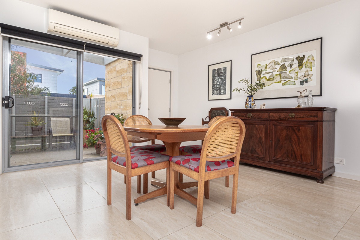 Image of dining room