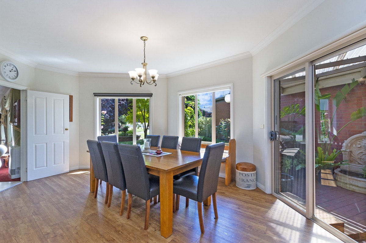 Image of dining room