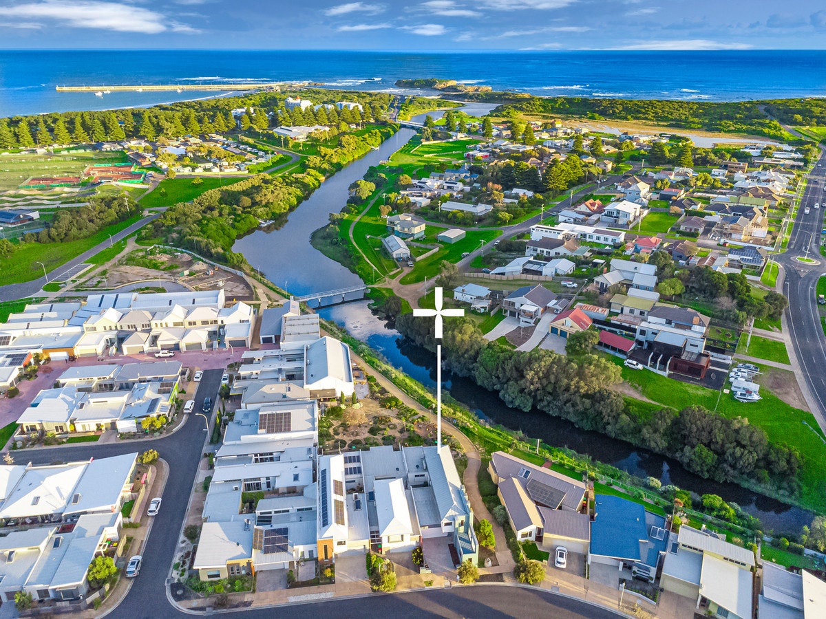 Image of neighborhood