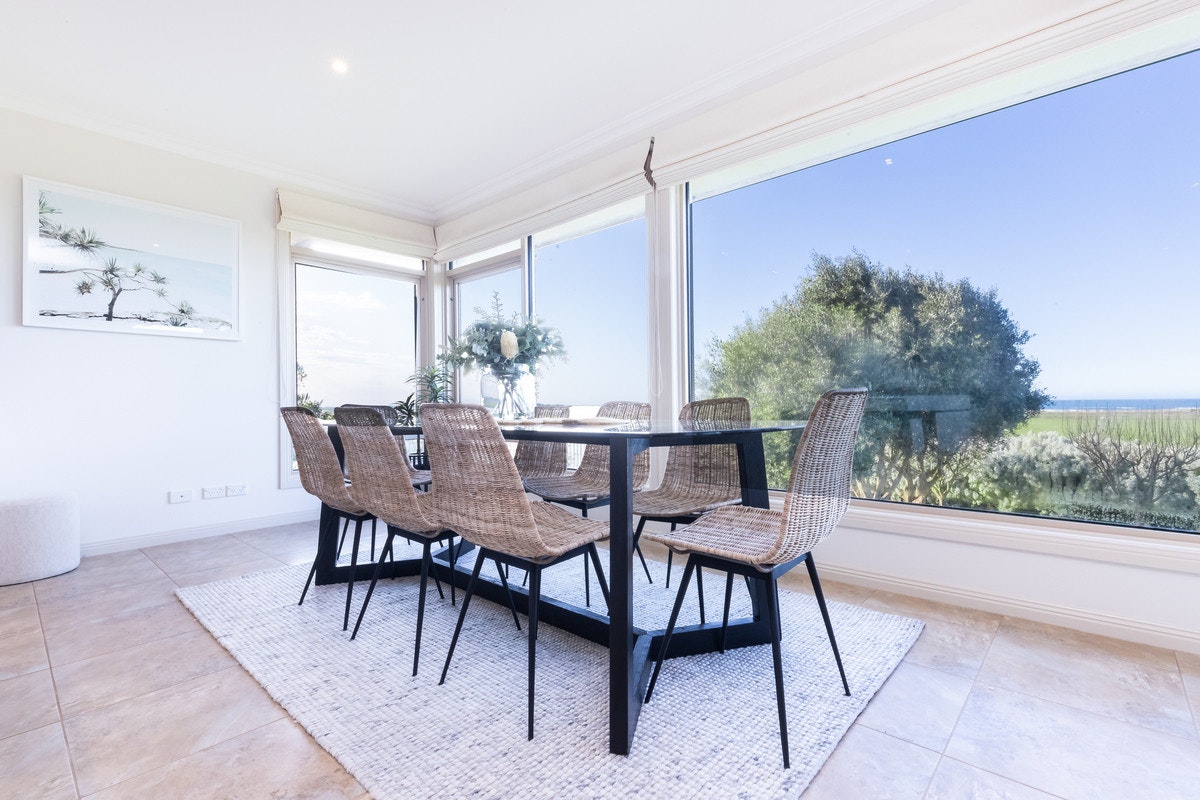 Image of dining room