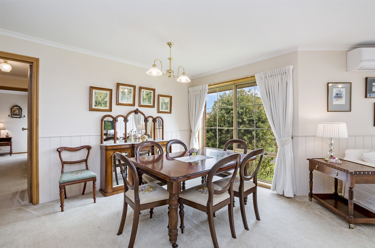 Image of dining room