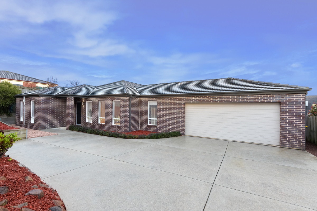 Image of garage