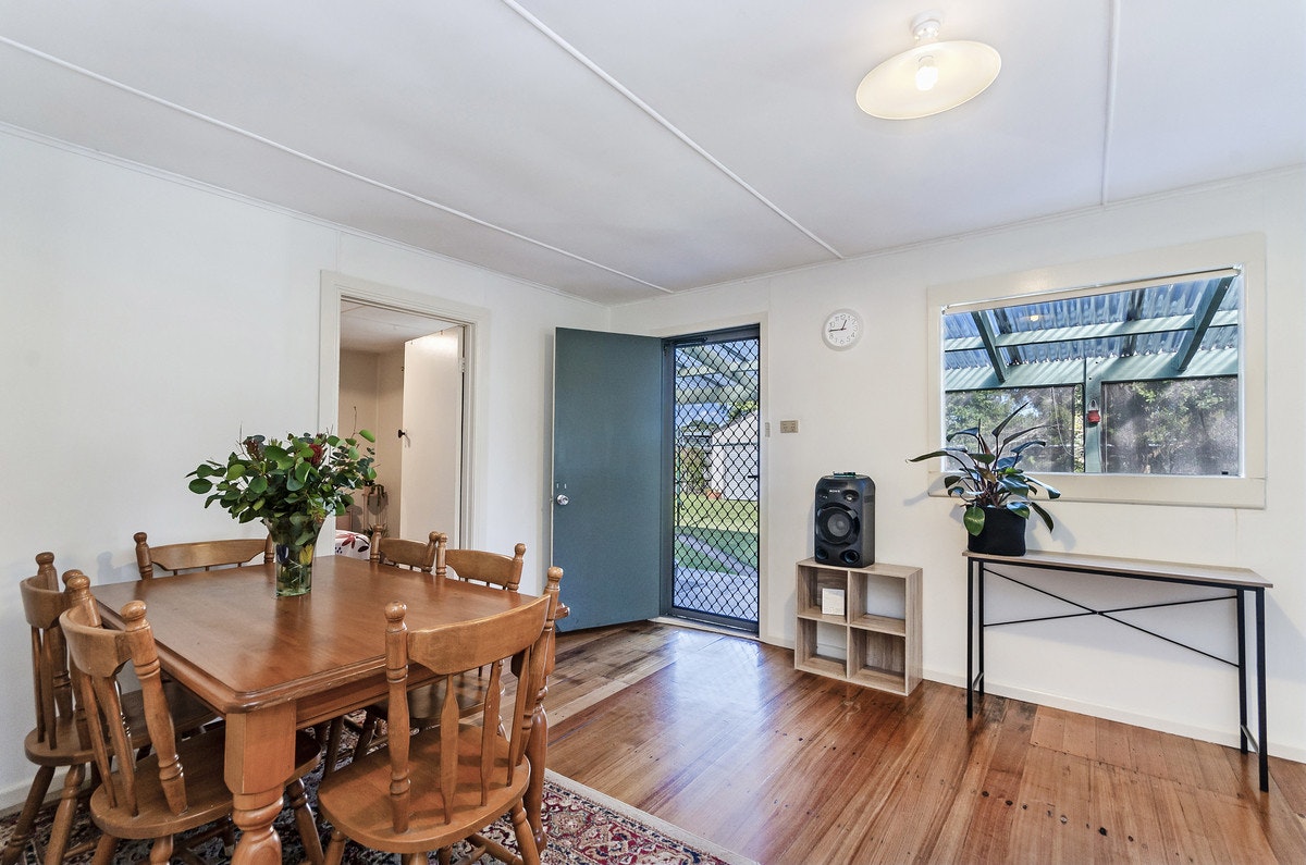 Image of dining room