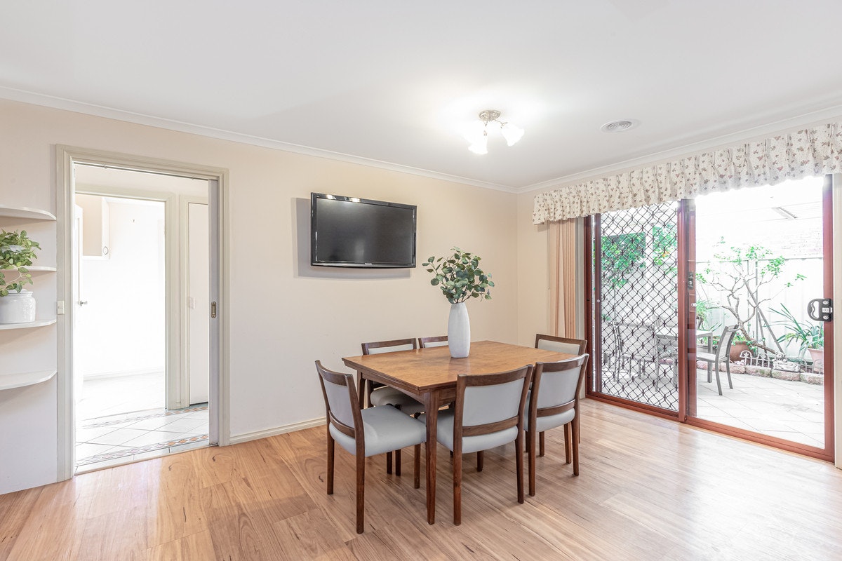 Image of dining room