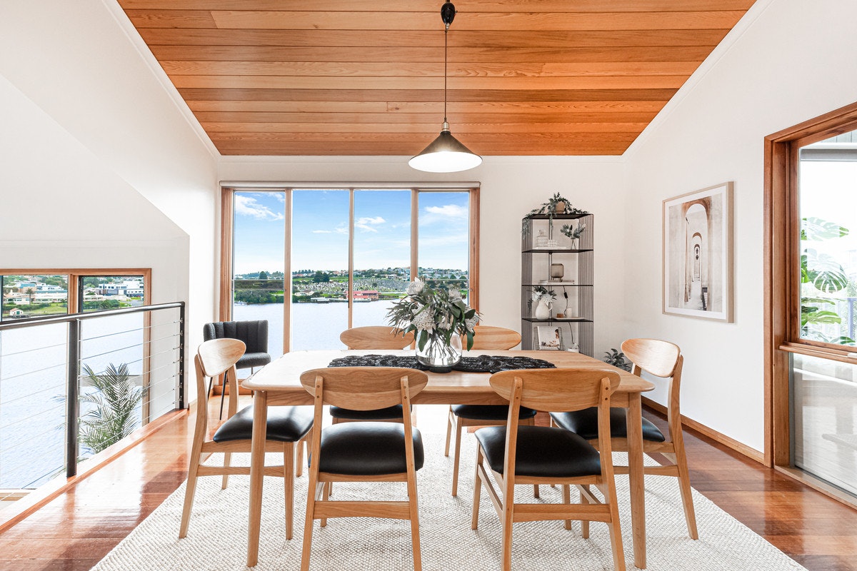 Image of dining room