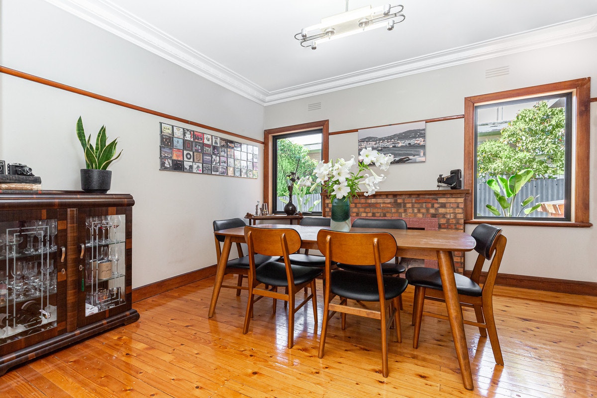 Image of dining room
