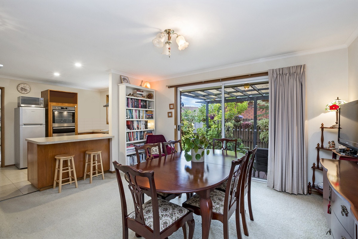 Image of dining room