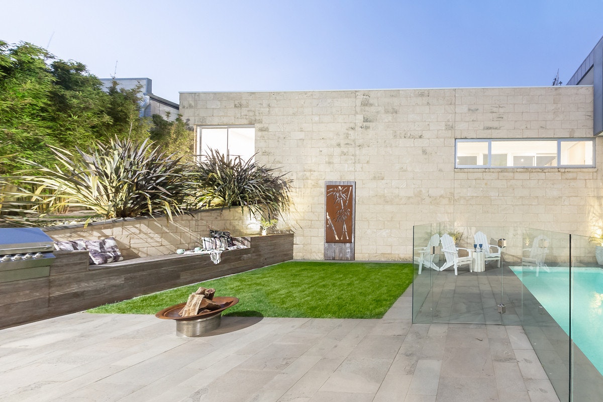 Image of backyard