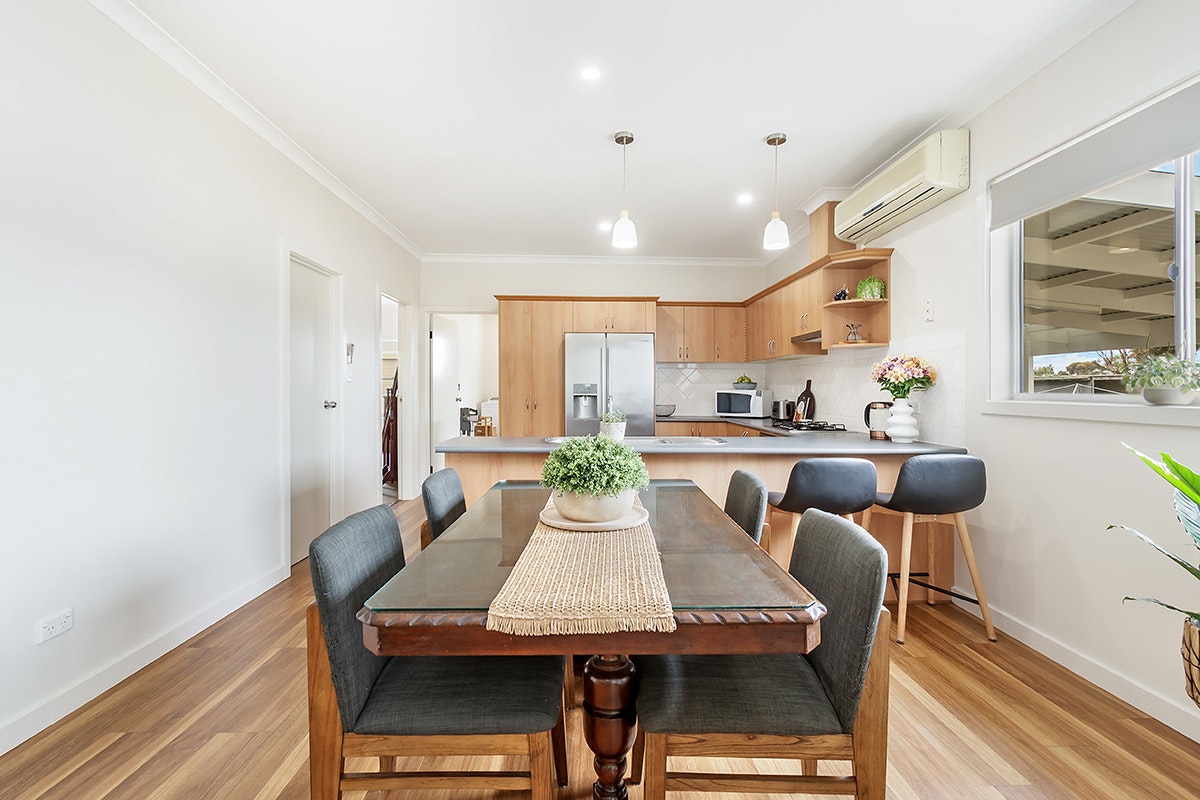 Image of dining room