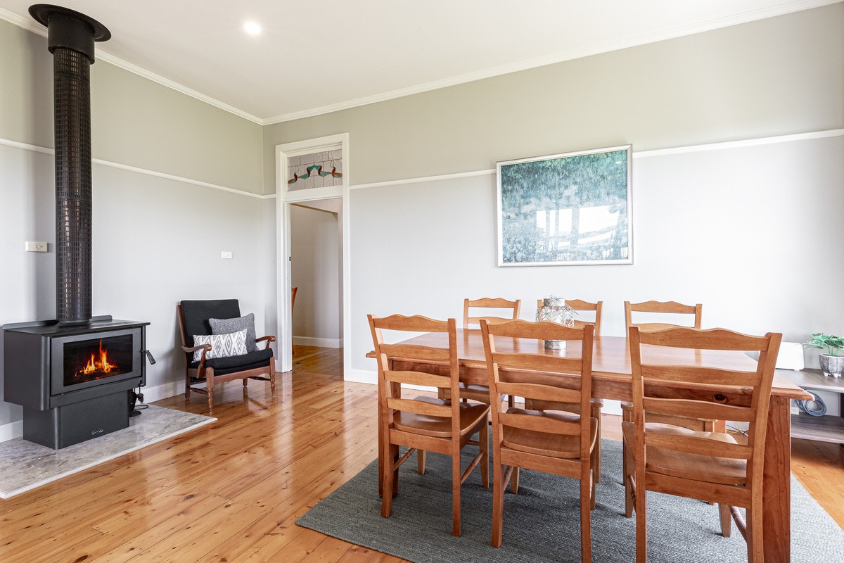 Image of dining room