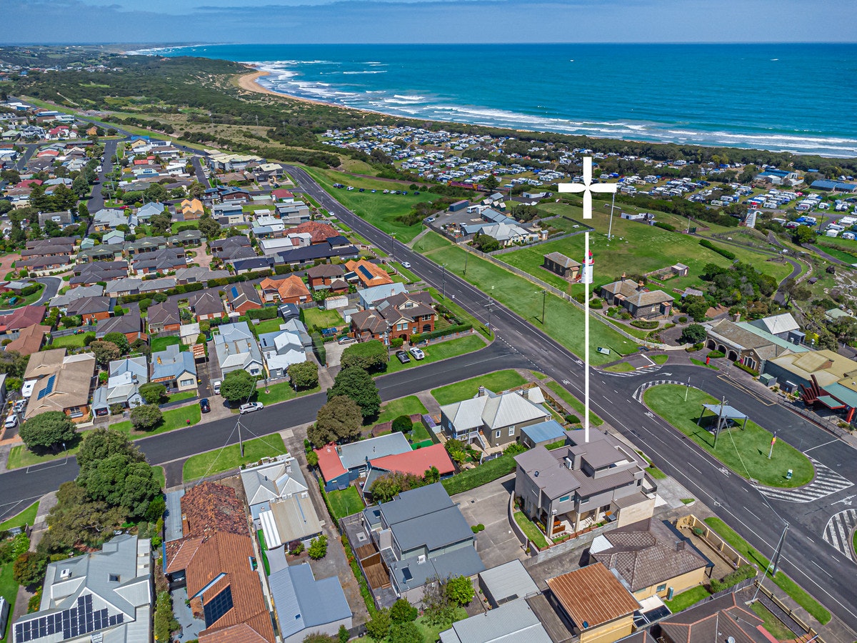 Image of neighborhood