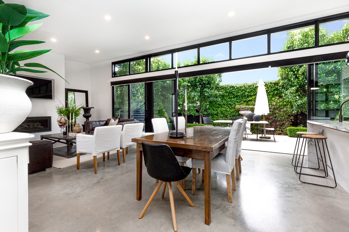 Image of dining room