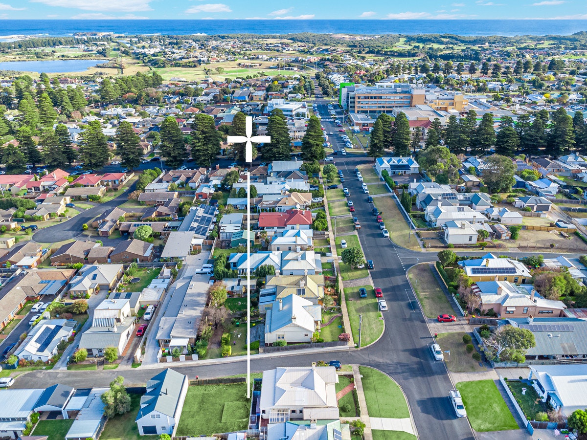 Image of neighborhood