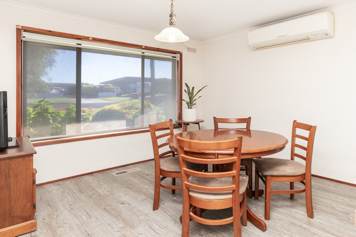 Image of dining room
