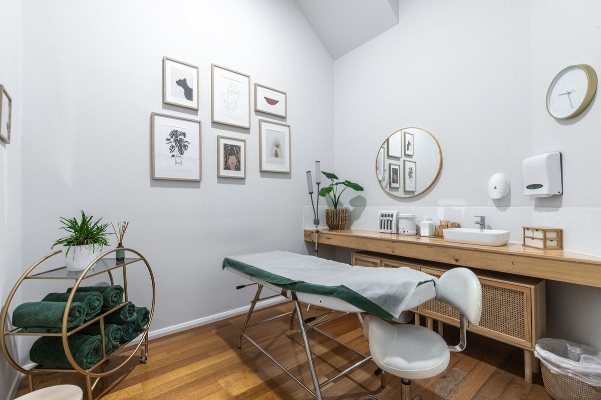 Image of clinic