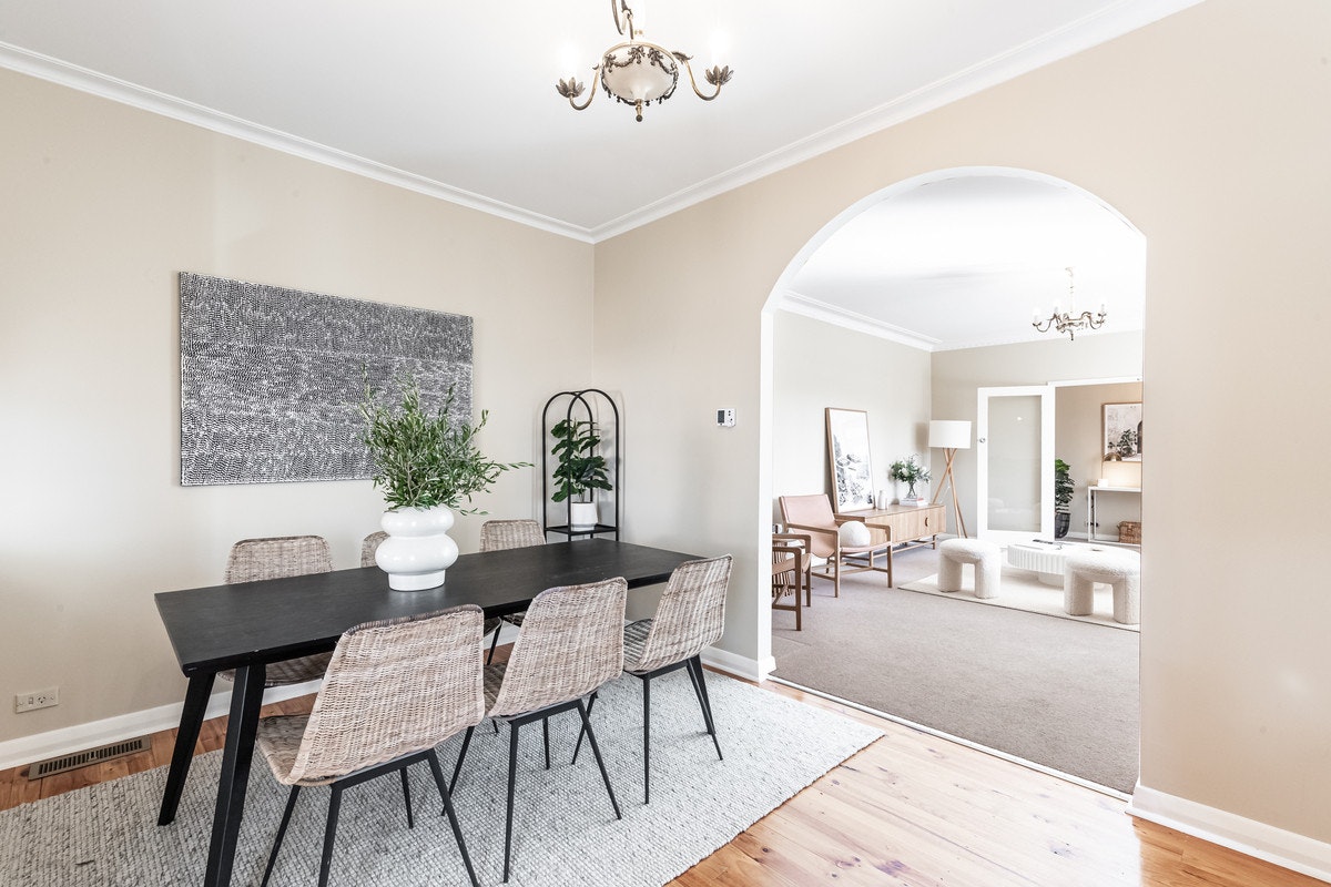 Image of dining room
