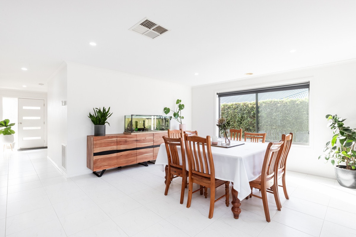 Image of dining room