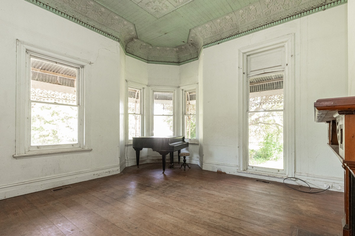 Image of floor
