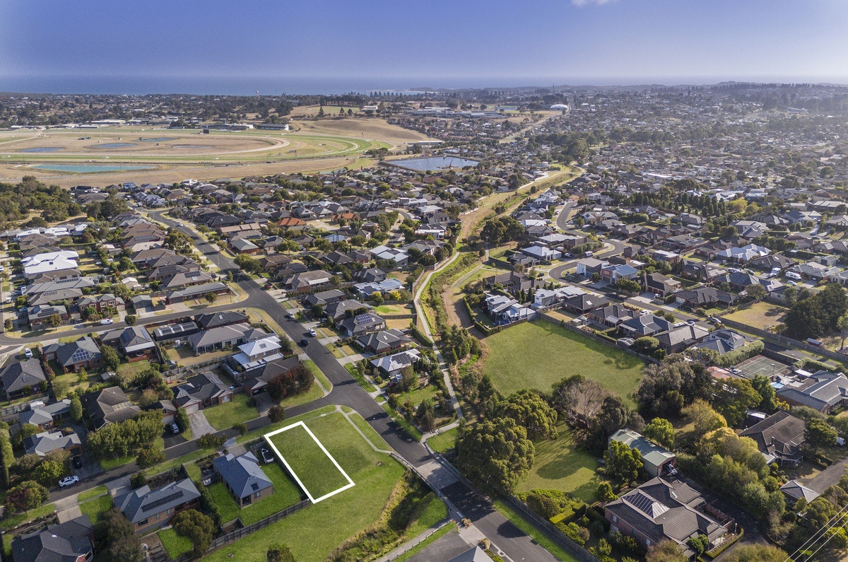 Image of neighborhood